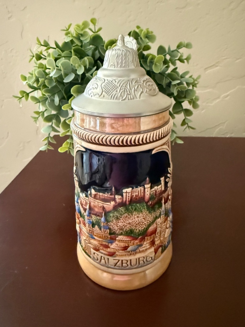 Vintage Original King (King-Werk) Salzburg Beer Stein